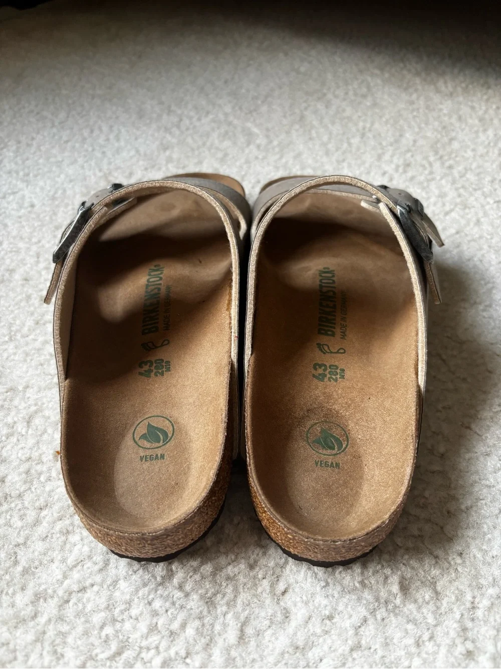 Birkenstock Arizona Vegan Slide Sandals Light Tan Men's Size 10 / EU 43 New